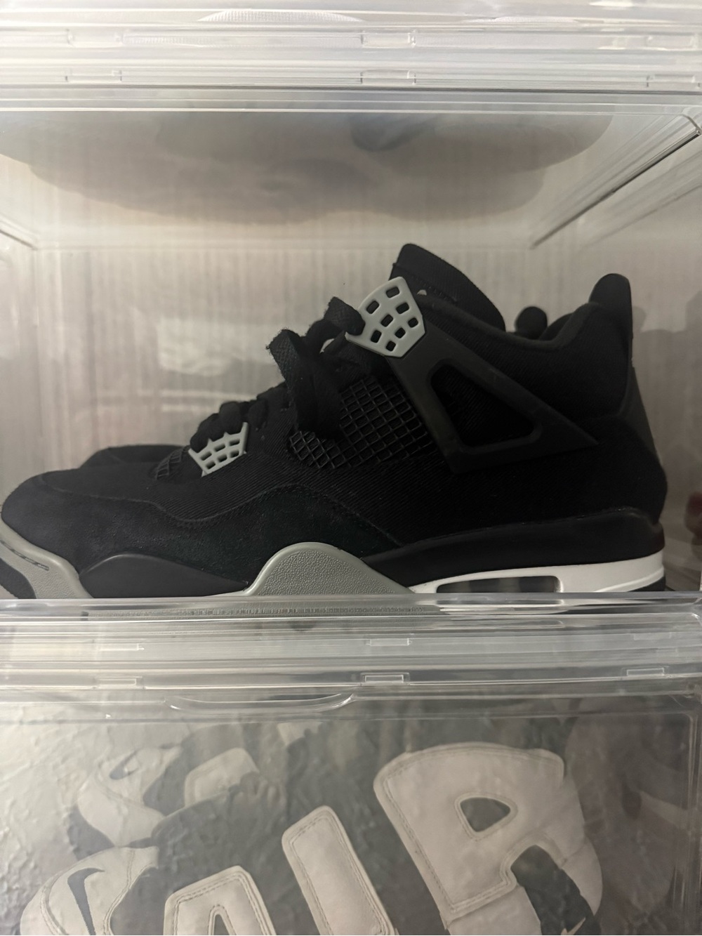 Jordan 4 Retro “Black Canvas”